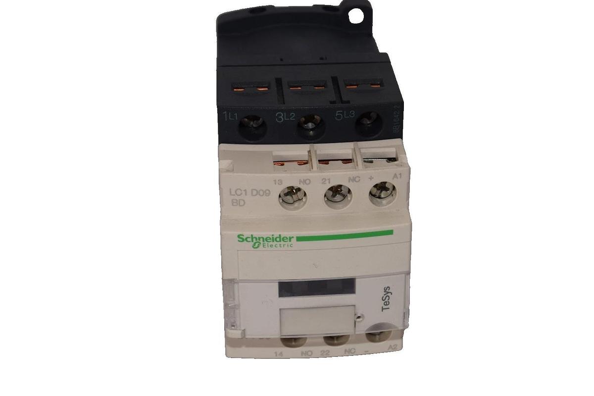 Used SCHNEIDER ELECTIRC LAD4TBDL , LC1 D09 , LC1D09 25A 24Vdc Contactor