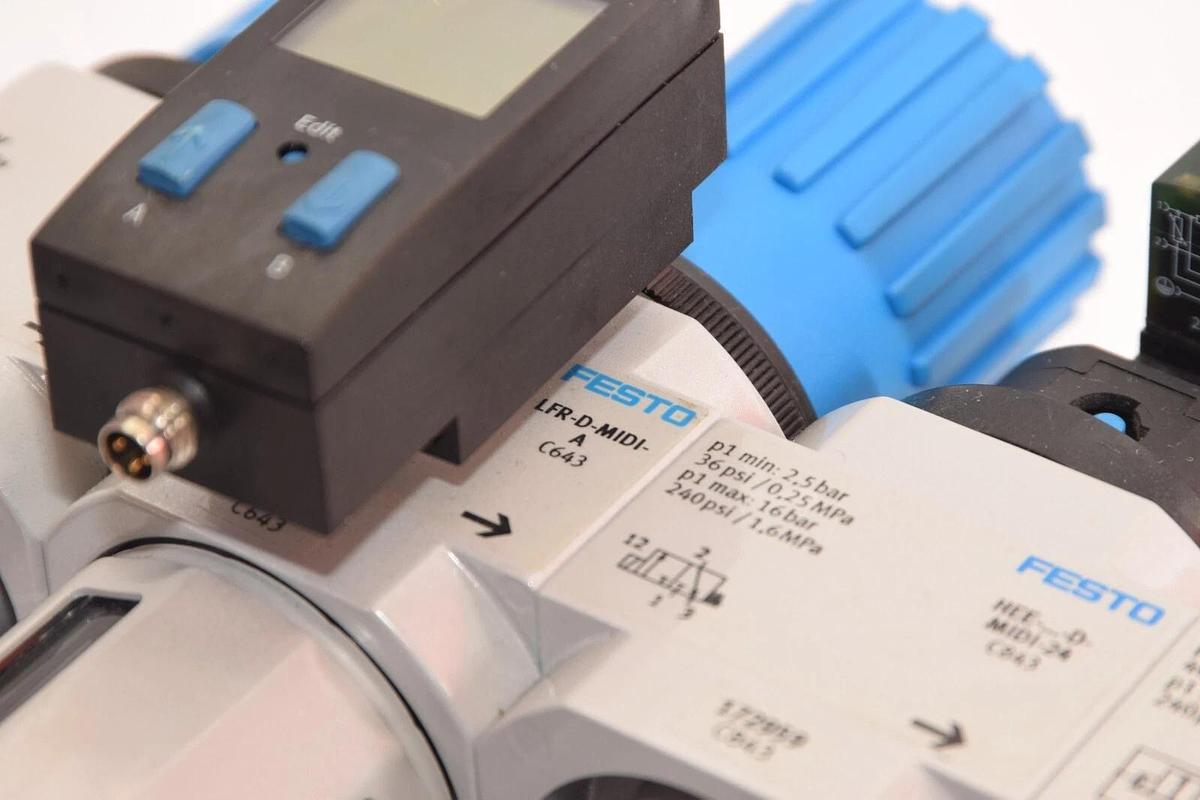 Used FESTO LFR-D-MIDI-A Filter Regulator HEE-...-D-MIDI 24 HEL-..-D-MIDI HE-..-D-MIDI