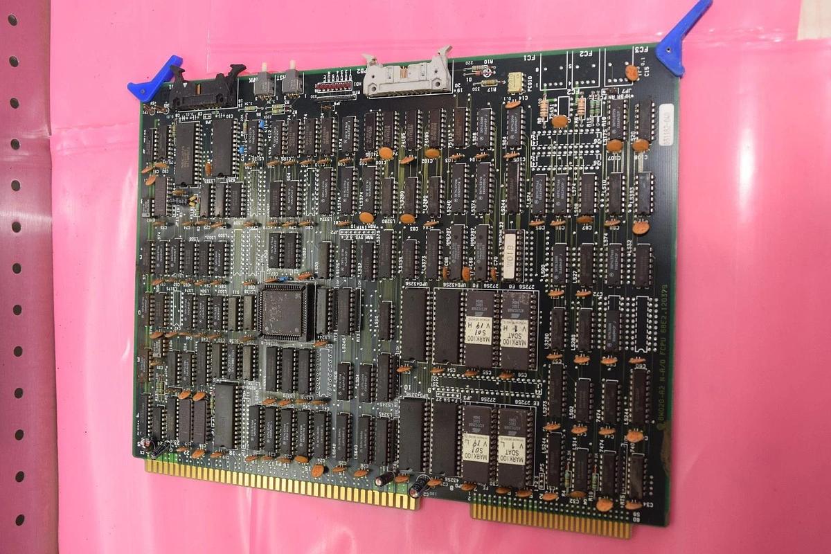 Used HITACHI Circuit Board Card BW020-A2 N-A/0 FCPU 68E2.120379 BW020A2