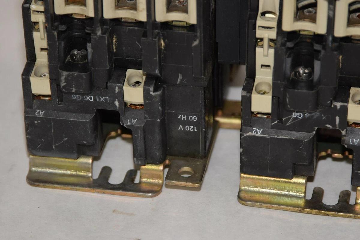 Used TELEMECANIQUE LC2D5011 120V 60Hz 80A Reversing Contactor