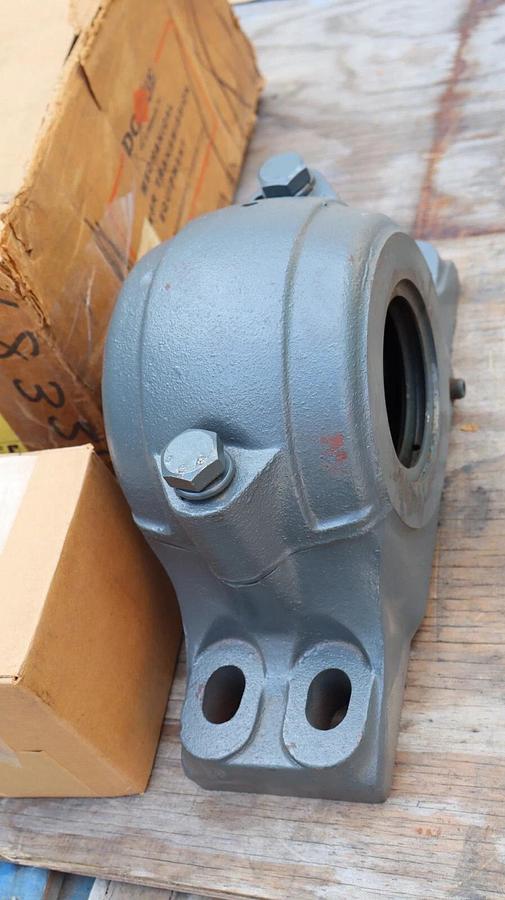 Dodge Reliance Spher Align Pillow Block Bearing Housing 041146 SAF 3-7/16" NOS