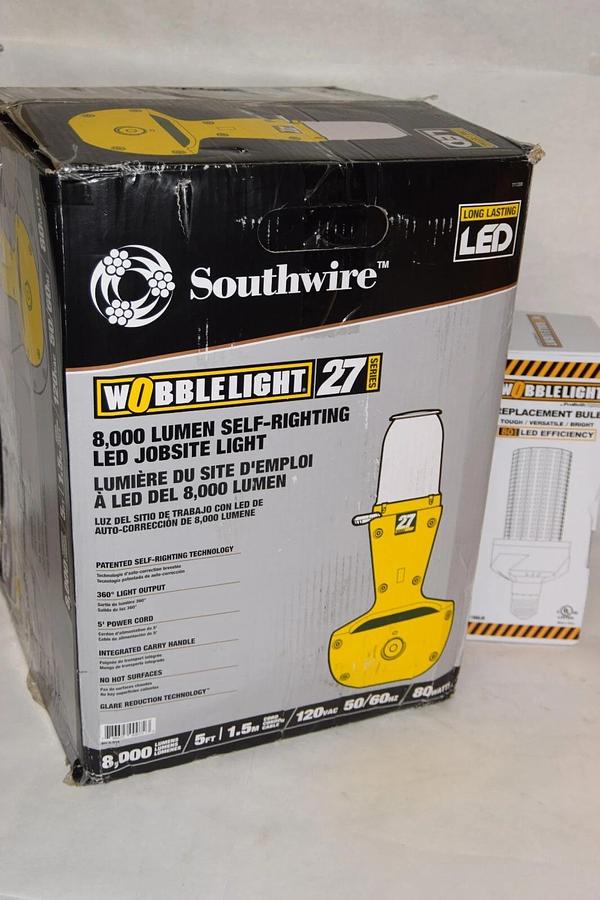 WOBBLE LIGHT JR SOUTHWIRE 111026 80w 8000L Self-Righting LED Light NEW