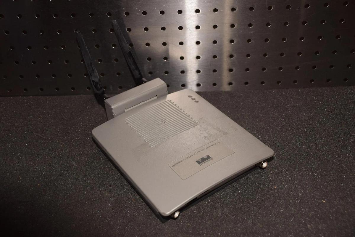 Used Cisco Aironet 1200 AIR-LAP1232AG-A-K9 AIR-LAP1232AG Wireless Access Point