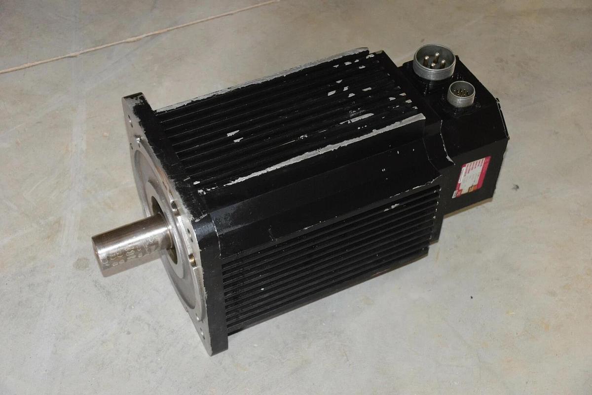 Used Allen-Bradley Servo Motor S-8500-S-H00AX  6086-03-001 240V 3PH 8.1 HP 2000 RPM