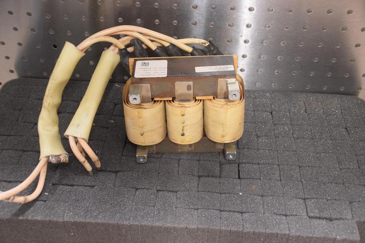 Used BASLER ELECTRIC BE32682001 G14 0943 Baldor LR0001A05, 297 UH 65A