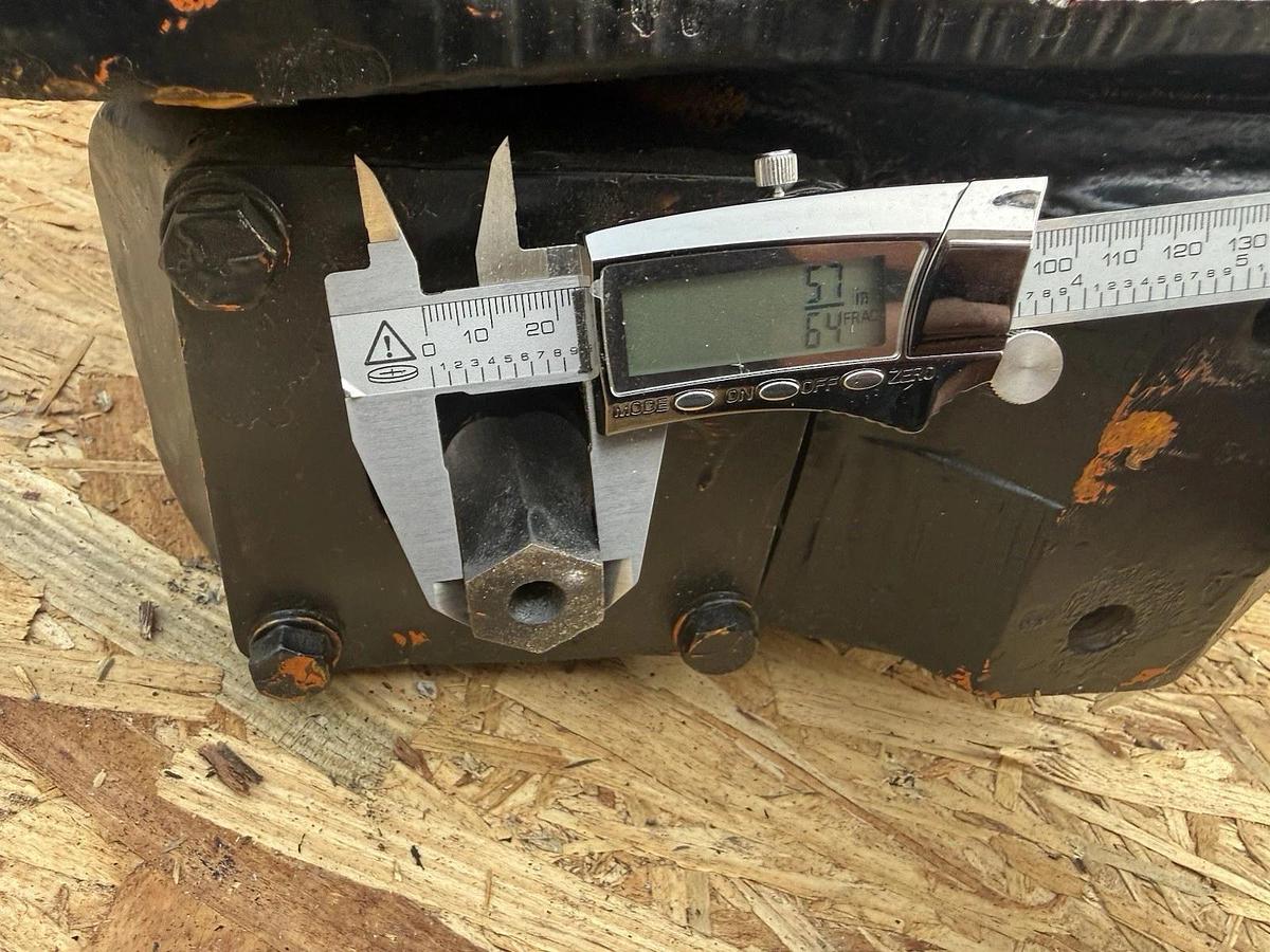 Used Altec Gear Products U15-032 Worm Gear Box Gearbox US15-032 015-10001-1