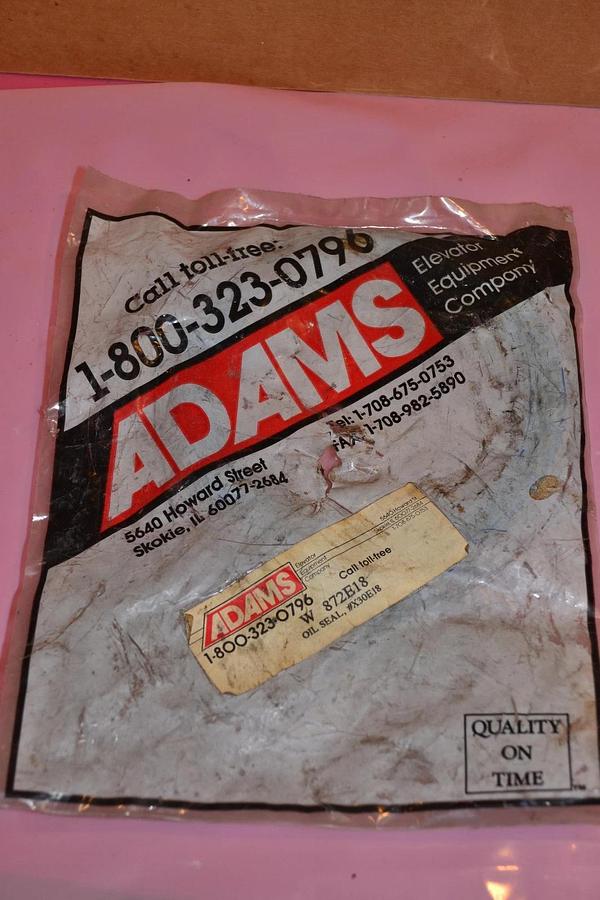 ADAMS SILICONE OIL SEAL W872E18 X30E18 NEW