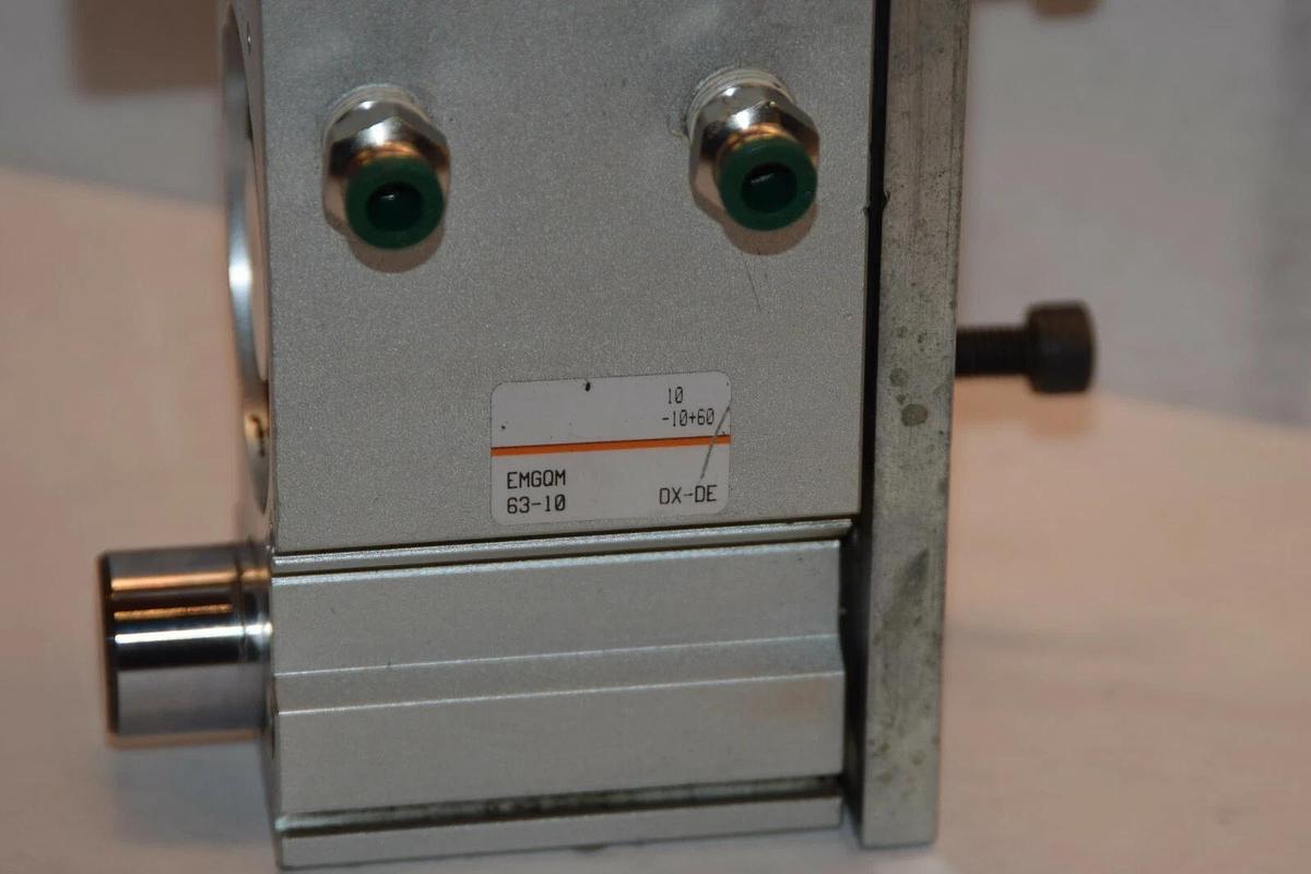 Used SMC Guide Slide Cylinder Actuator Cylinder EMGQM63-10 EMGQM 63-10