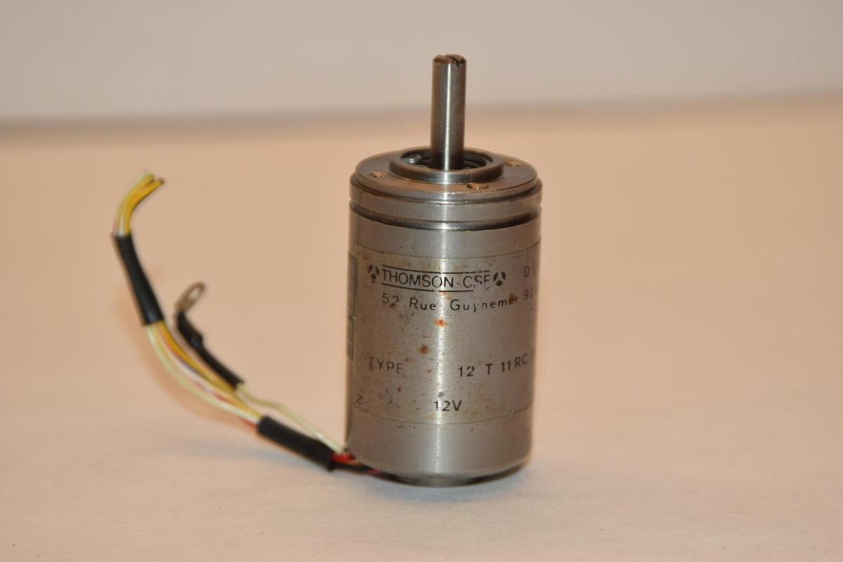 Used THOMSON-CSF 12T 11RC 252gG1K/97 12T11RC252gG1K/97 12V 2500Hz RESOLVER