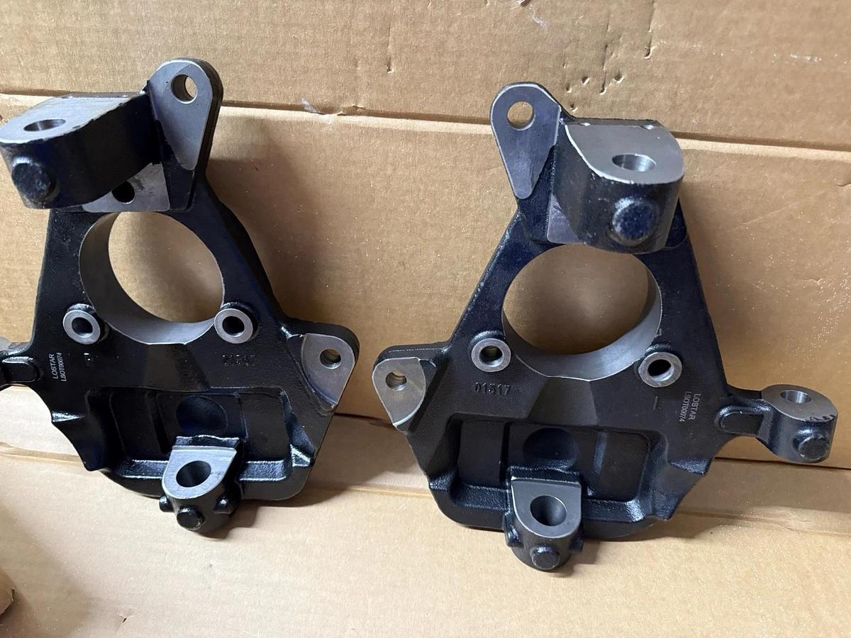 KMT Suspension 2" Lowering Drop Spindle 1999-2006 Tahoe Yukon Suburban Silverado