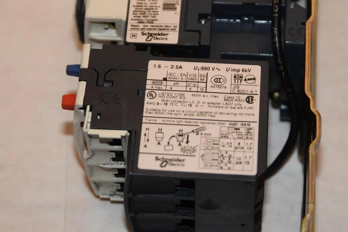 Used TELEMECANIQUE LC1D09 120V Coil Contactor With LRD07 1.6-2.5A Relay