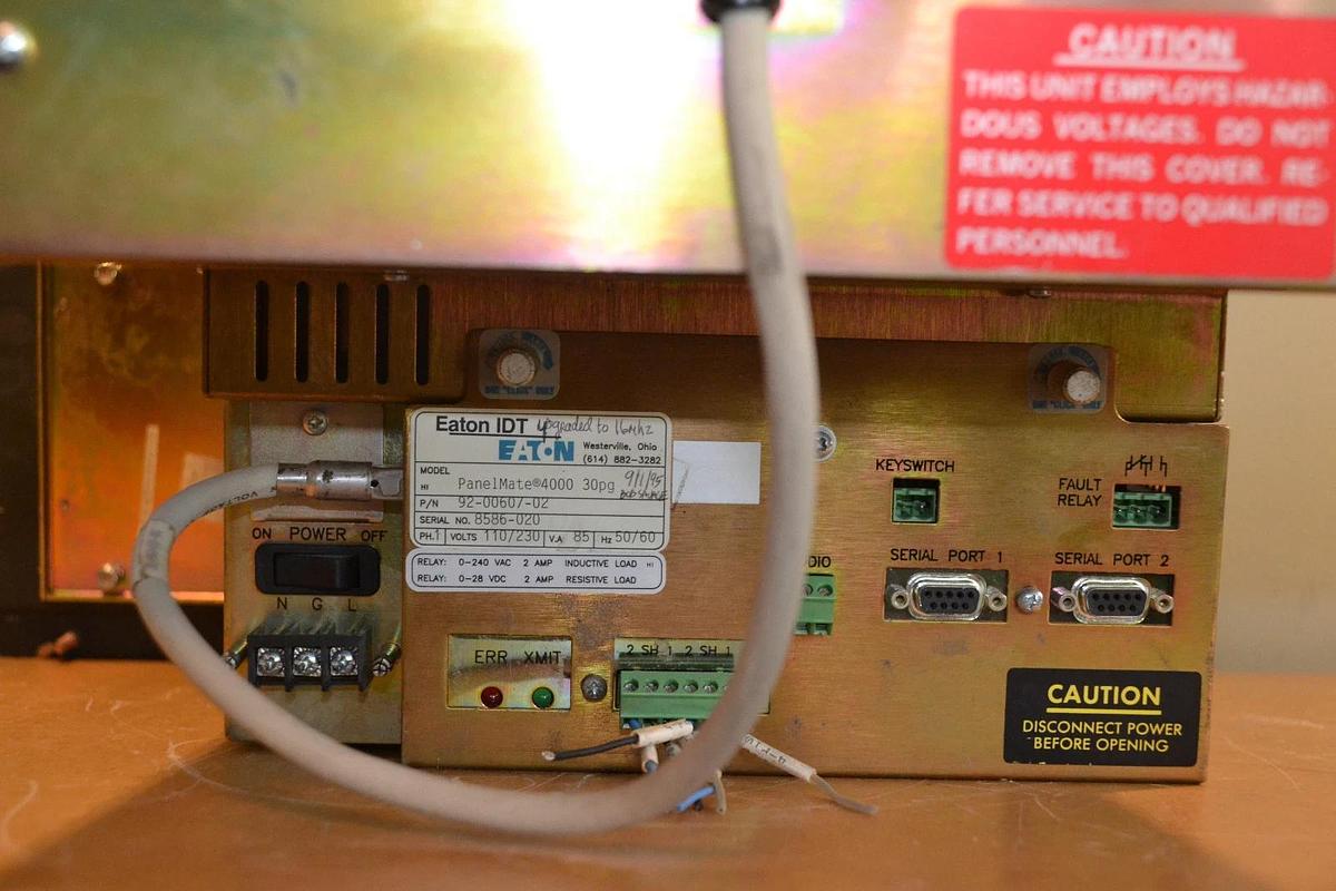 Used Eaton IDT PanelMate CRT Module 91-00992-02 w/ Controller 92-00607-02 110/230v