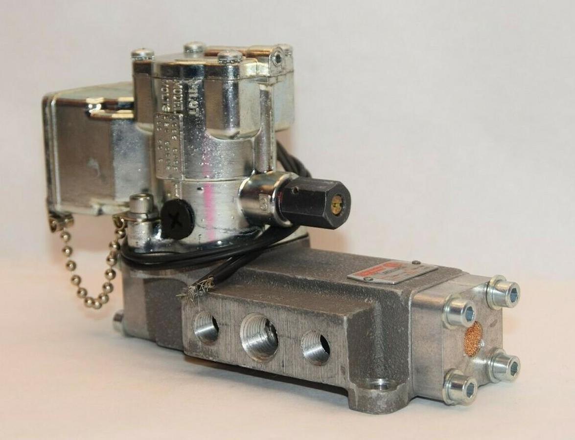 (NEW) SCHRADER BELLOWS L4852610253 120/110V 12W 140psi Solenoid Valve