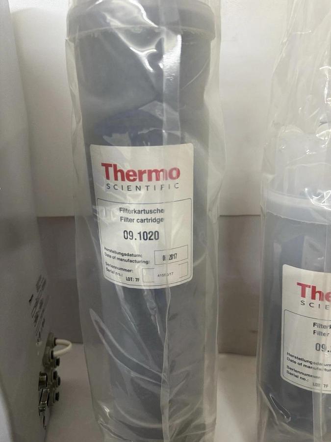 Thermo Scientific Smart2Pure 12 UV Water Purification System 50189888 (New)