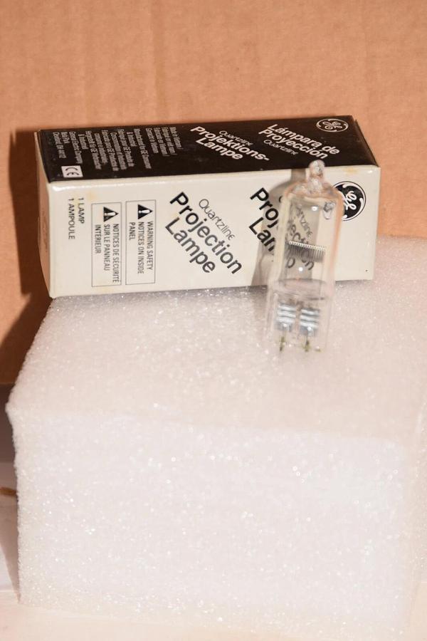 (NEW - Lot of 44) GE General Electric EVD 400W 36V Projection Lamp