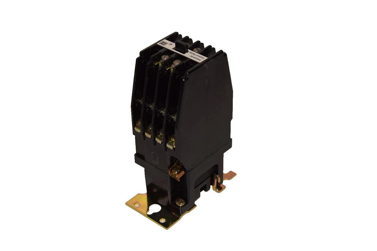 Cutler Hammer BF Control Relay BF82F 300V 10A 8NO 2NC 10 Amp 110/120v coil (NIB)