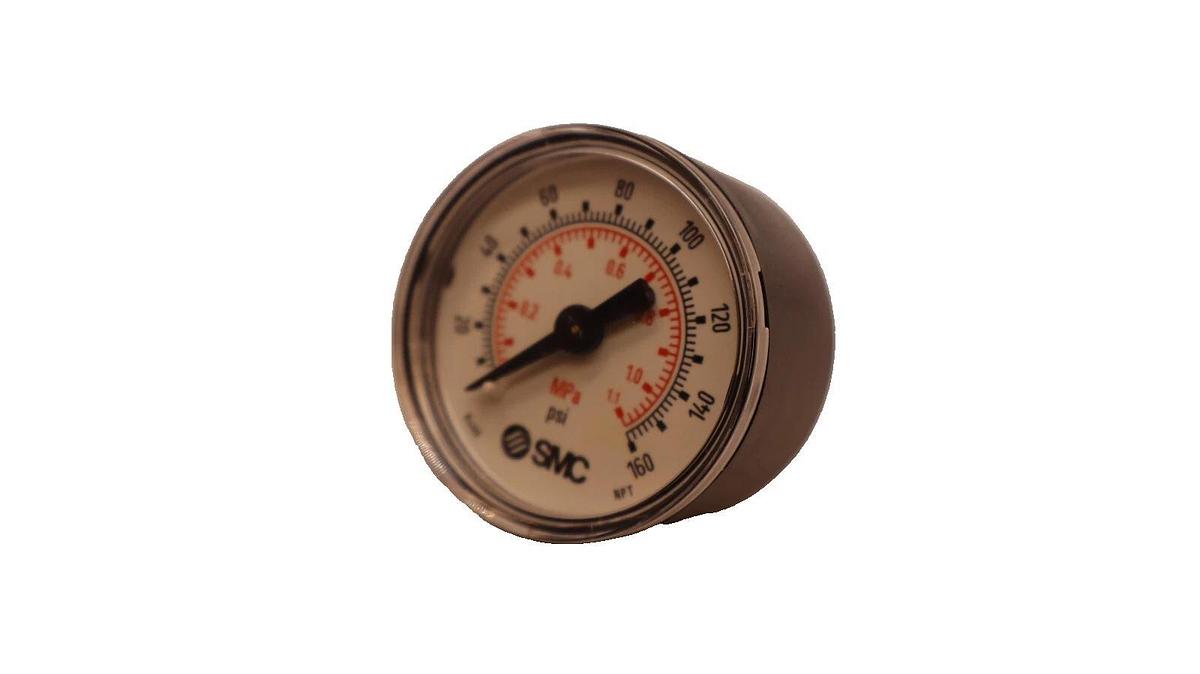 SMC 111.12 111.12.1.5 Pressure Gauge 1.5" Face 0-160psi 1/8"NPT CBM M5 (NEW)