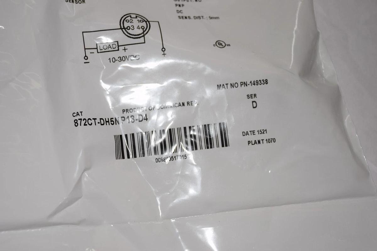 ALLEN BRADLEY 872CT-DH5NP18-D4 SERIES D 10-30VDC 200mA PROXIMITY SENSOR NEW