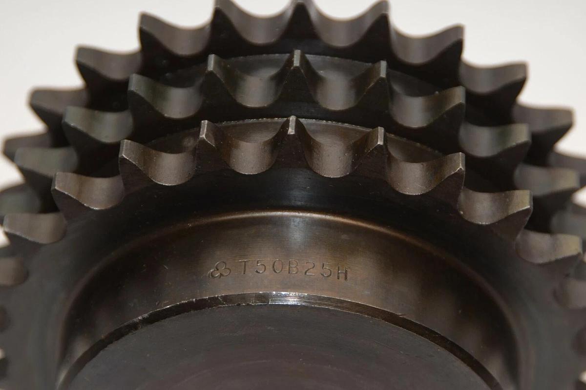 (NEW) TRI-CLOVER T50B25H Multi-Strand 1" Bore 25 Teeth Sprocket per row size 50