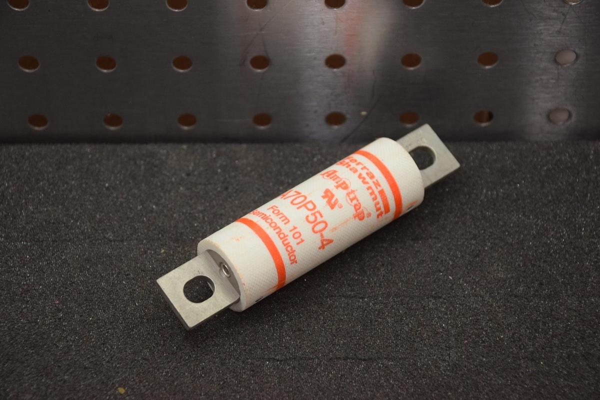 FERRAZ SHAWMUT A70P50-4 A70P504 50A AMPTRAP SEMICONDUCTOR FUSE NEW