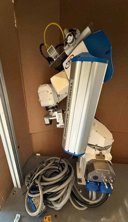 Used Toshiba Machine Co. System Six-Axis 6-Axis Robot TVL500 TVL 500 28kg