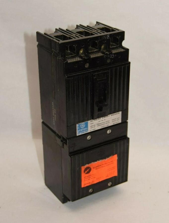 Used GE GENERAL ELECTRIC TB13070AW 70A 70 Amp 70A 600Vac 3P Circuit Breaker