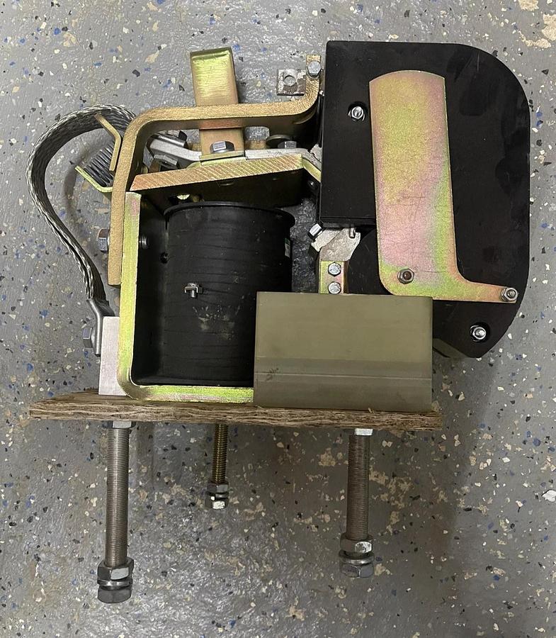 WESTINGHOUSE DC DPM contactor, 1 N.O. POWER POLE, Coil 1754338,  M-710