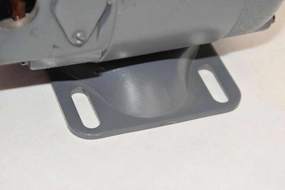 (NEW) GE MOTORS 5BC42AB1729F BC42 Dc Tach 50Vdc 5/8" Tachometer Generator