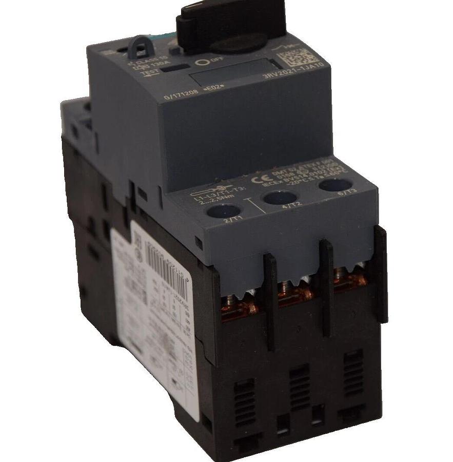 Used SIEMENS 3RV2021-1JA10 , 3RV20211AJ10 7-10A Circuit Breaker *missing cover* 4011209902909
