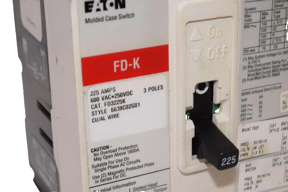 Used Eaton FD3225K Circuit Breaker 225A 225 Amp 3P 600V FD-K w/ shunt trip SNT1RP08K