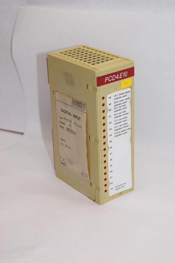 Used SAIA PCD4.E100 Version A 16x24Vdc Digital Input Module