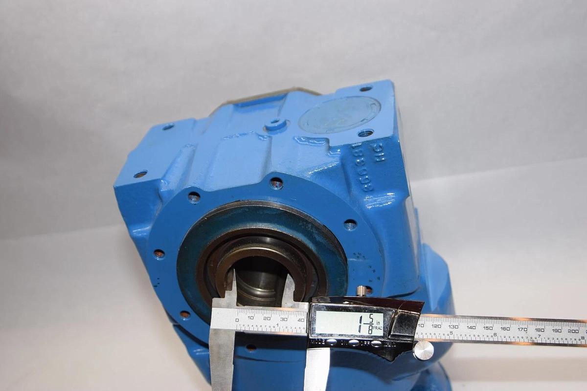 (NEW) FALK 05UWKN2A45 A/B , 05UWKN2A45A/B 46.840:1 Ratio 1750rpm Gear Reducer