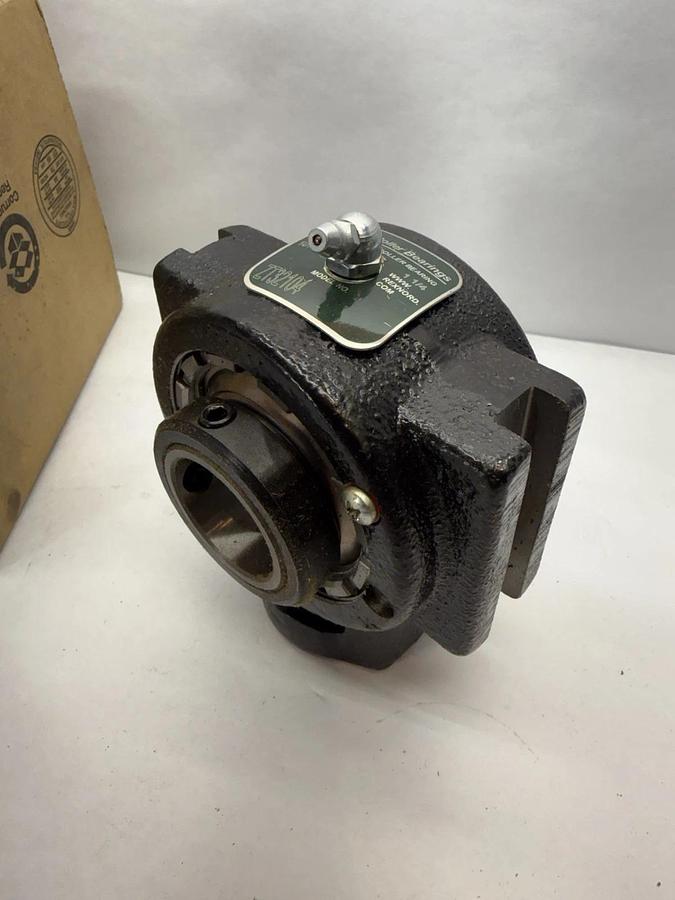 Rex REXNORD ZT32104, 1-1/4" TAKE-UP ROLLER BEARING SIDE MOUNT, SPHERICAL ROLLER