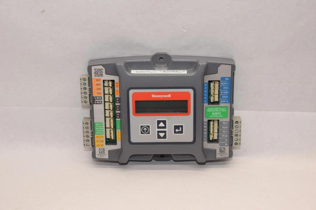 Used HONEYWELL W7220A1000 Software Ver 1.14 Economizer Controller