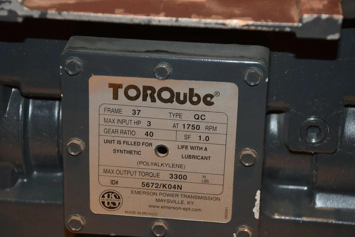 US Motors Torqube QC37 Gear box 37 frame 3 HP 40.1 ratio 3300in lb Speed Reducer