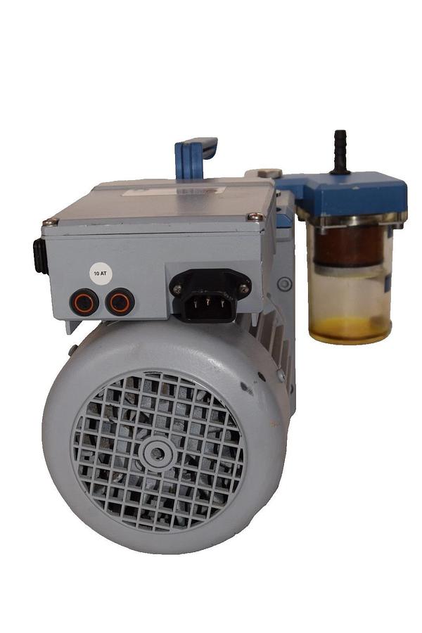Used Vacuubrand RE 6W , RE6W Vacuum Pump
