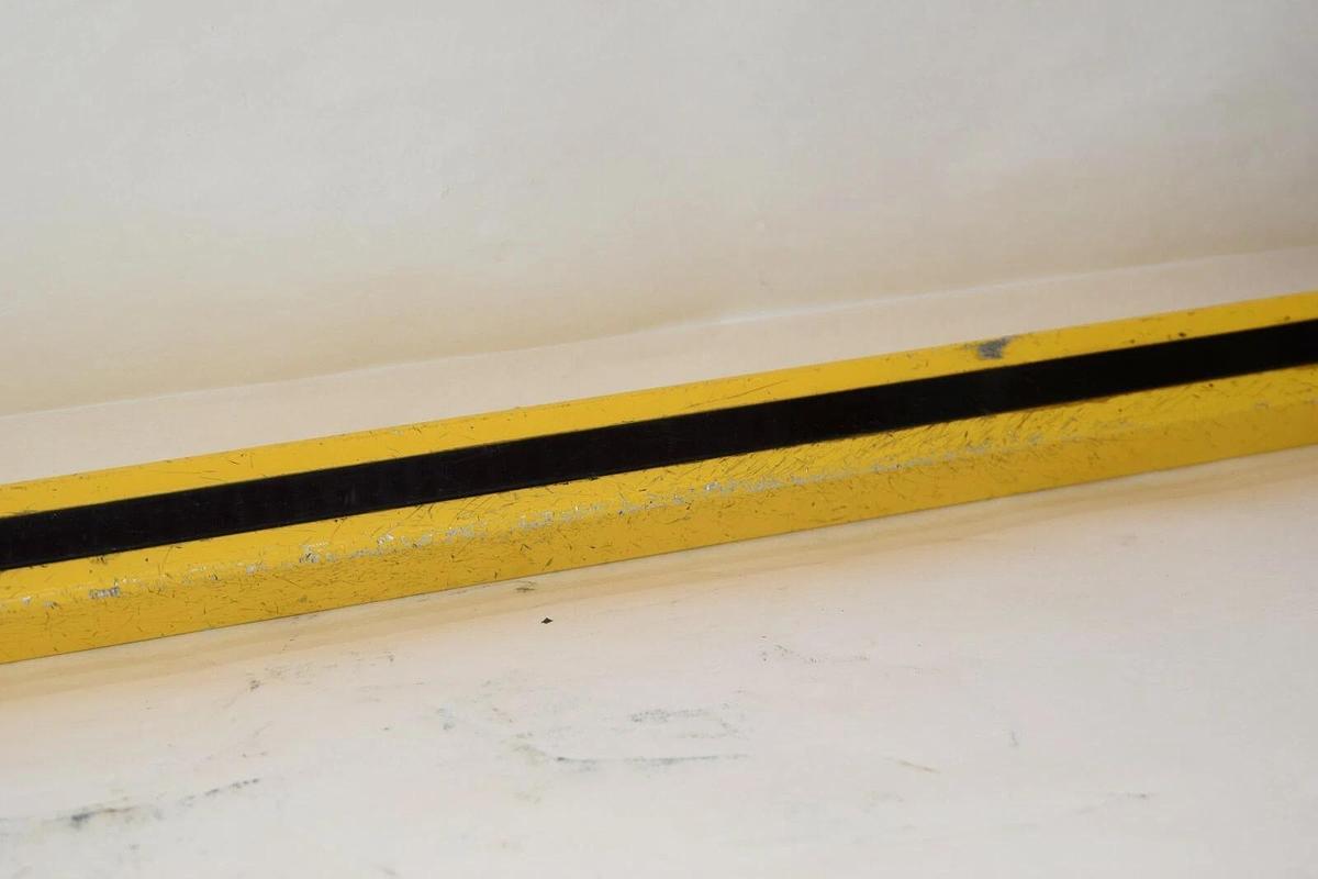 Used STI MS4324B-2 Range 30' MiniSafe 24" Receiver Light Curtain