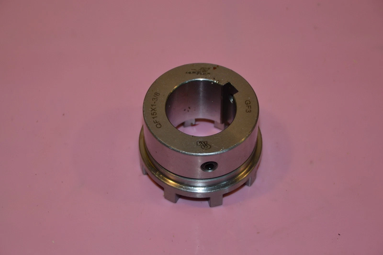 QM BEARING QF15X1-3/8" QF15 X 1 3/8" COUPLING HUB NEW