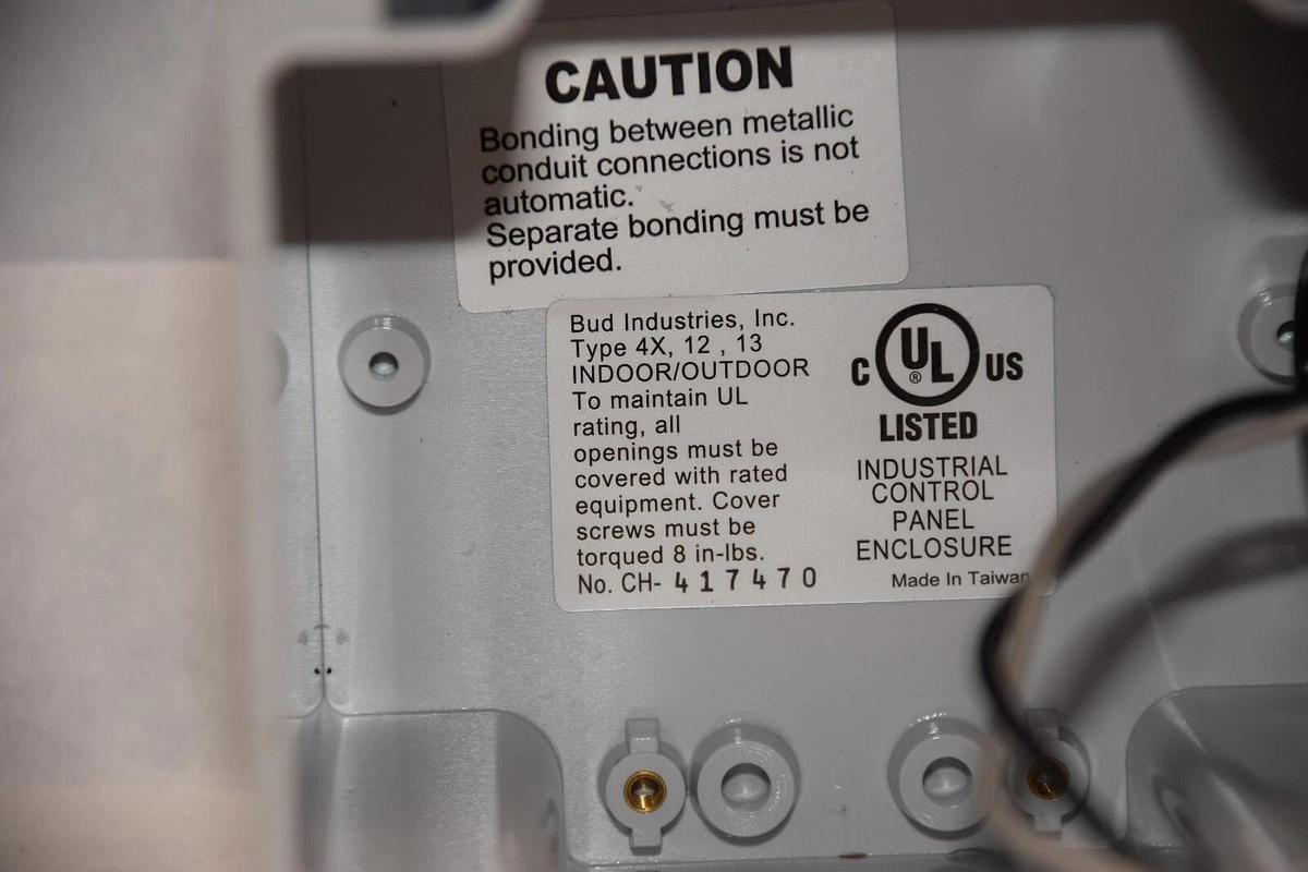 Used BUD INDUSTRIES 4X, 12, 13 CH-417 459800383261 Rev A Control Panel Enclosure