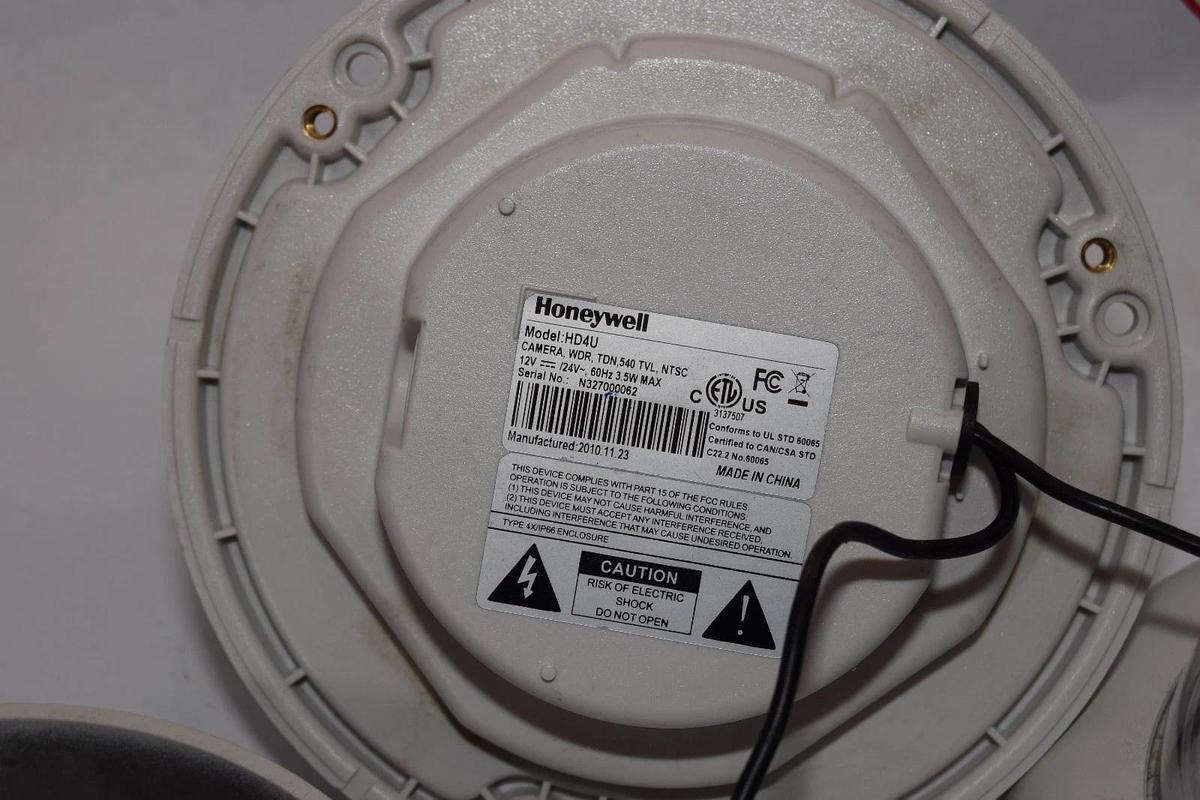 Used Honeywell HD4U 2.8-10 mm WDR Dome Security Camera