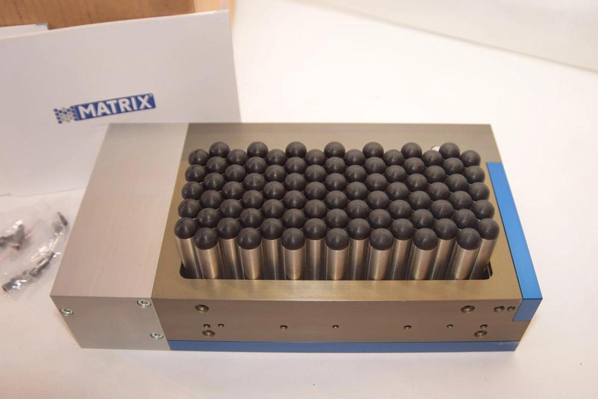 Matrix Manual Clamping System X-Pad 0060.8830 00608830 (NEW)