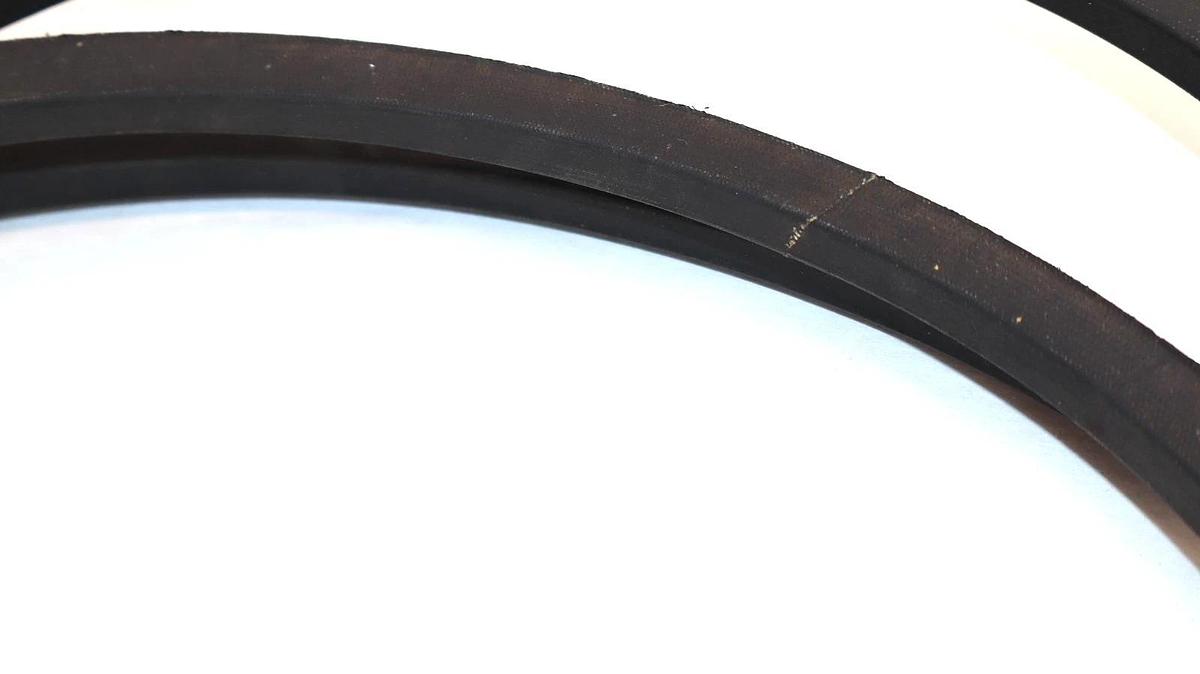 (NEW) B116 50 Plus 30 V-Belt USA