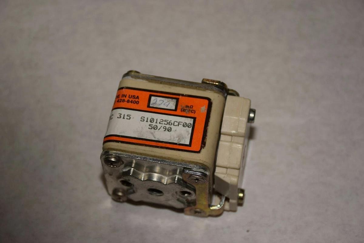 (NEW) FERRAZ 6BODKC3URGG31TTC 6BOK C3URGG31TTC 600V AC 315A FUSE
