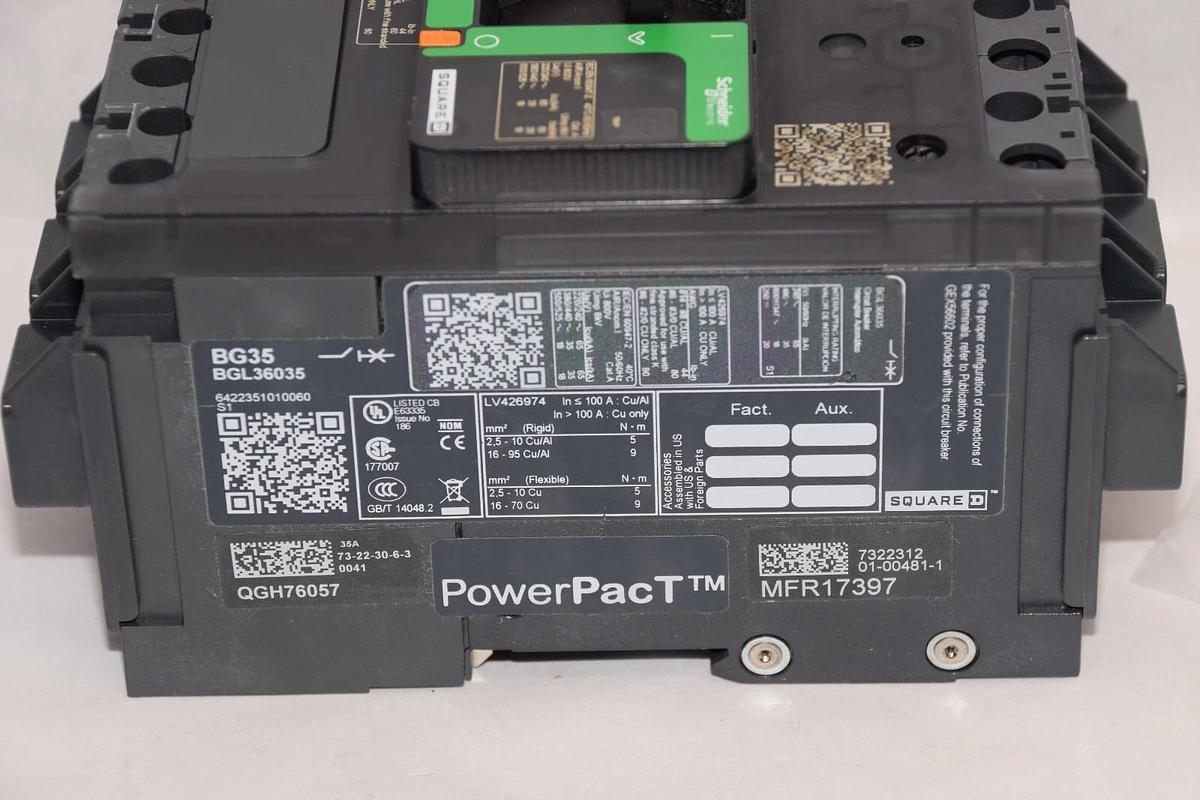 SQUARE D SCHNEIDER BGL36035 3P 35A 35 Amp A 480V PowerPacT B Circuit Breaker NEW