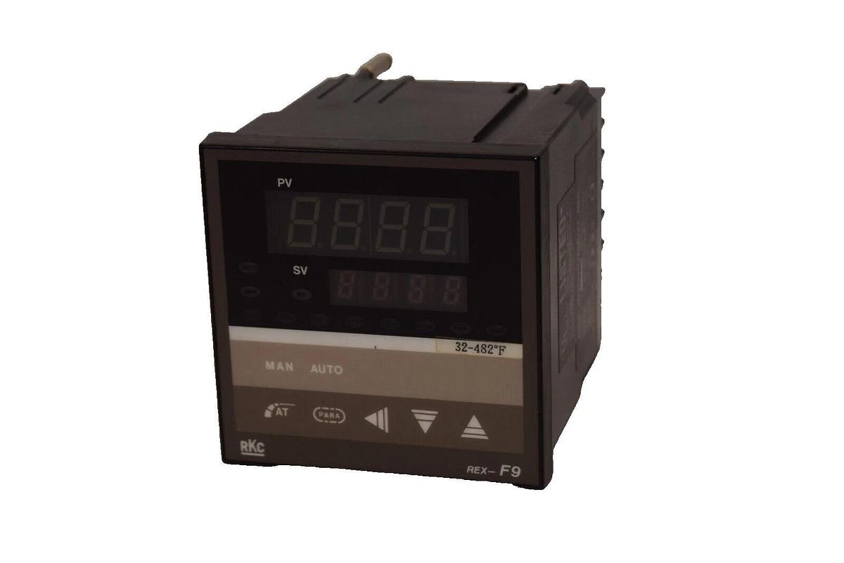 Used RKC INSTRUMENT INC. REX-F9 110/12V or 220/240V Electronic Temperature Controller