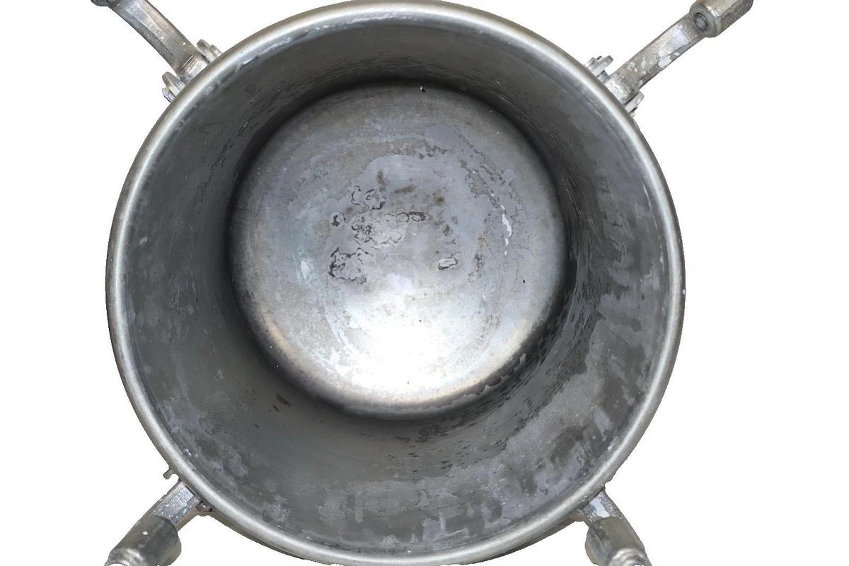 Used No Name 2.5 Gallon Stainless Pressure Paint Pot