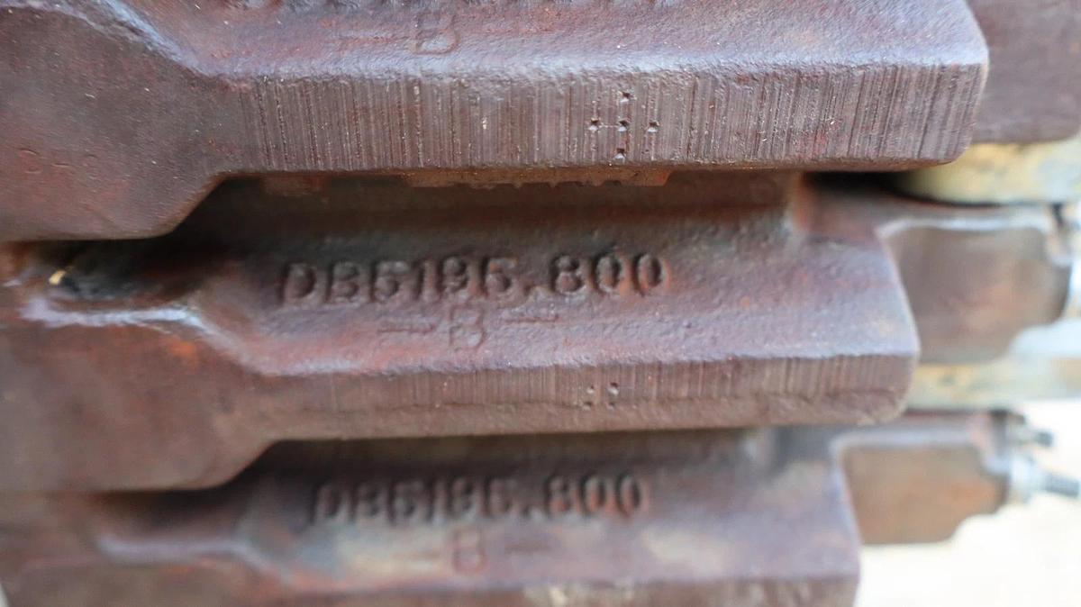 Used Altec 970128972 , DB5195.800 Hydraulic Valve Block