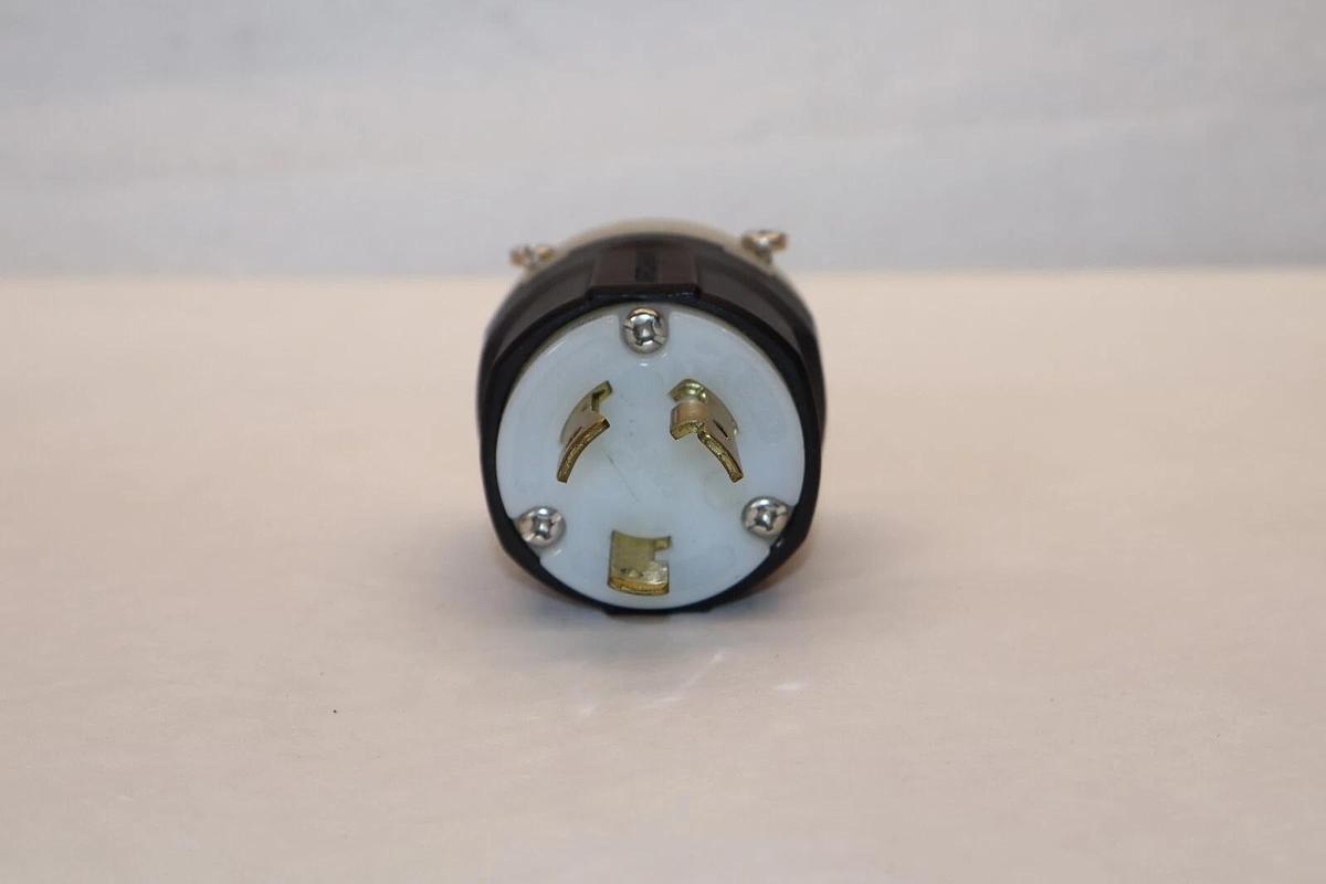 (NEW) BRYANT L16-30P Nema L22-30 30A 277/480V Plug