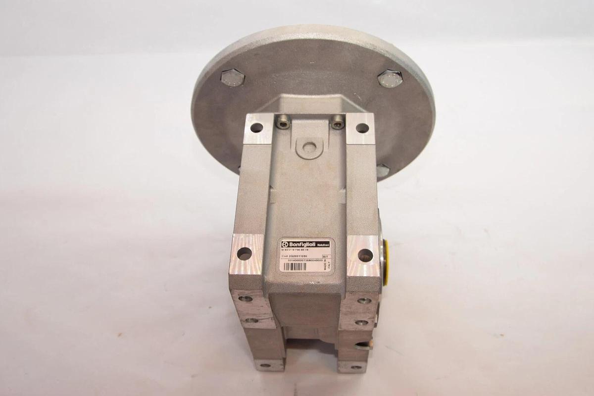(NEW) BONFIGLIOLI W 63 U 19 P90 B5 V6 W63U19P90B5V6 Worm Gear Reducer