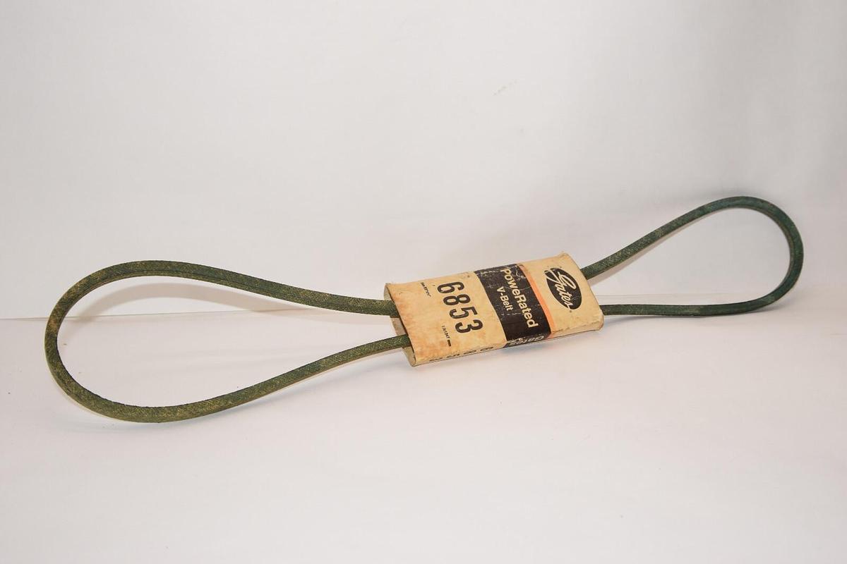 (NEW) GATES 6853 53" x 1/2" Power Rated V-Belt